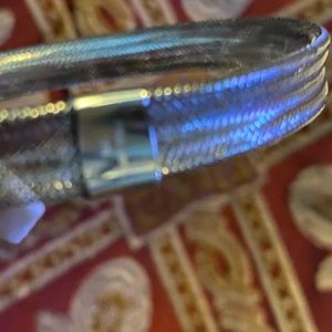 14 k white gold mesh bracelet